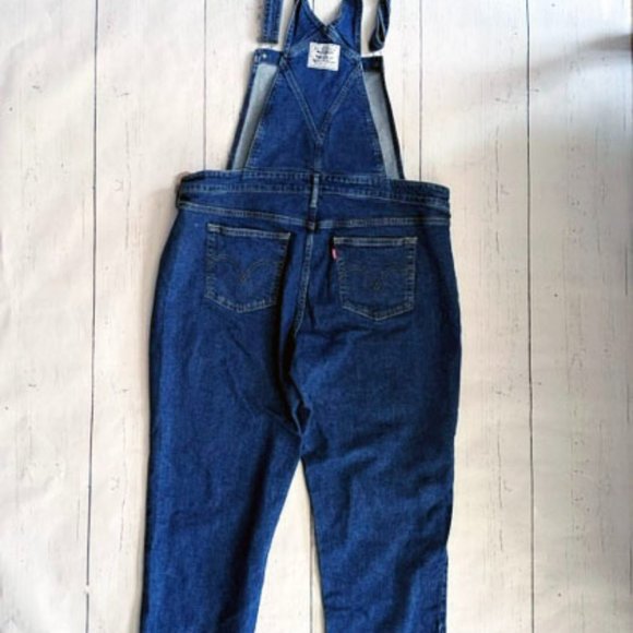 Women's Levi's Plus Size Denim Overalls - Size 18W - Picture 2 of 16